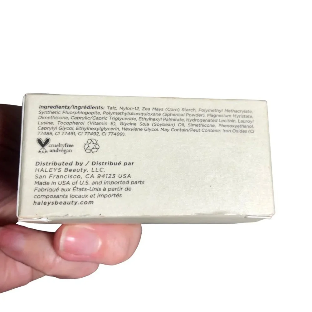 HALEYS Beauty Re-Touch Soft Focus Setting Powder - Light Beige